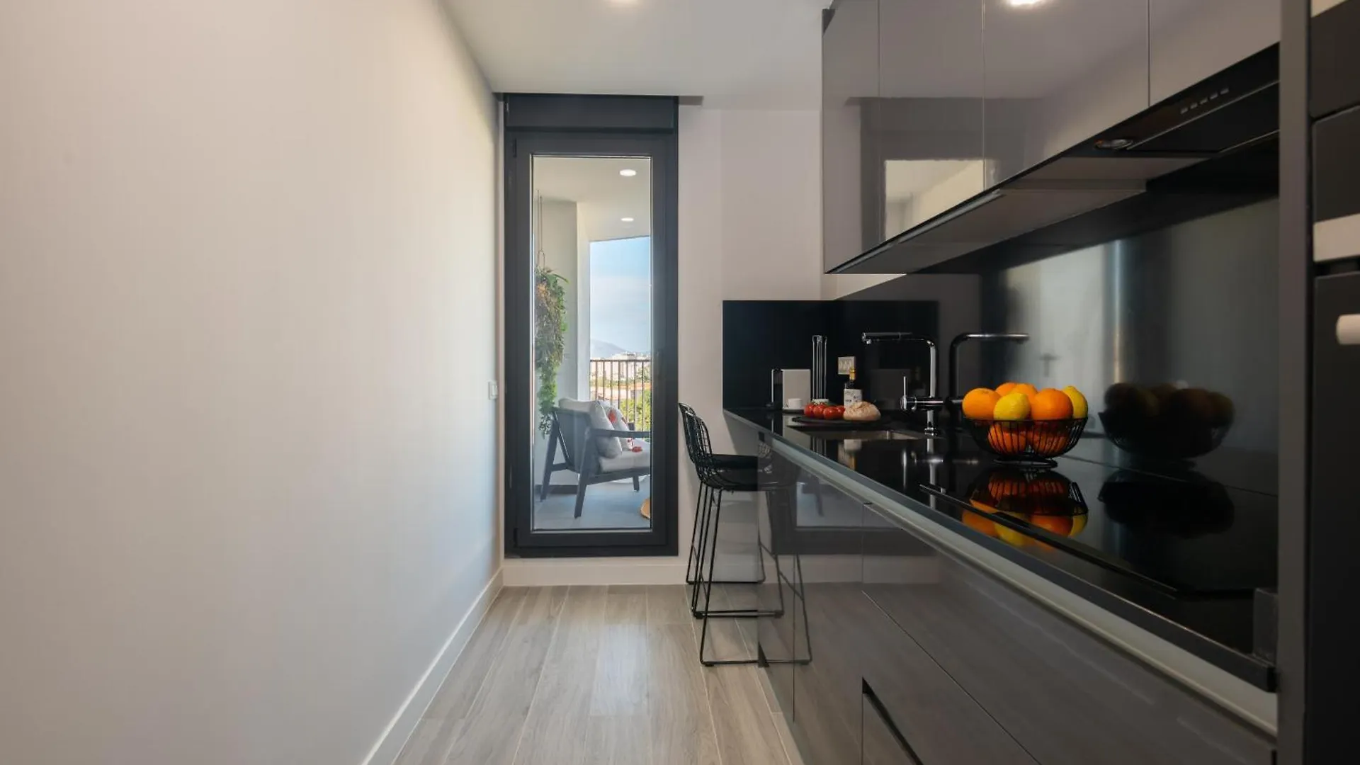 Fantastico Piso Con Vistas Y Terraza 6 Personas Cerca Del Centro Apartment Malaga