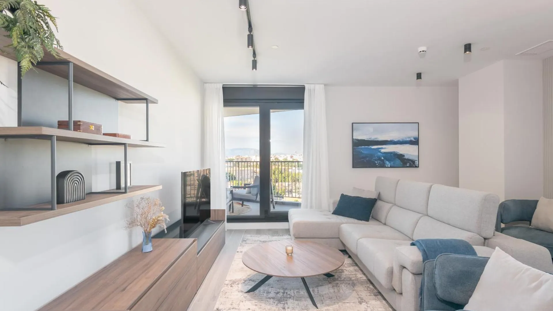 Fantastico Piso Con Vistas Y Terraza 6 Personas Cerca Del Centro Apartment Malaga 0*,  Spain