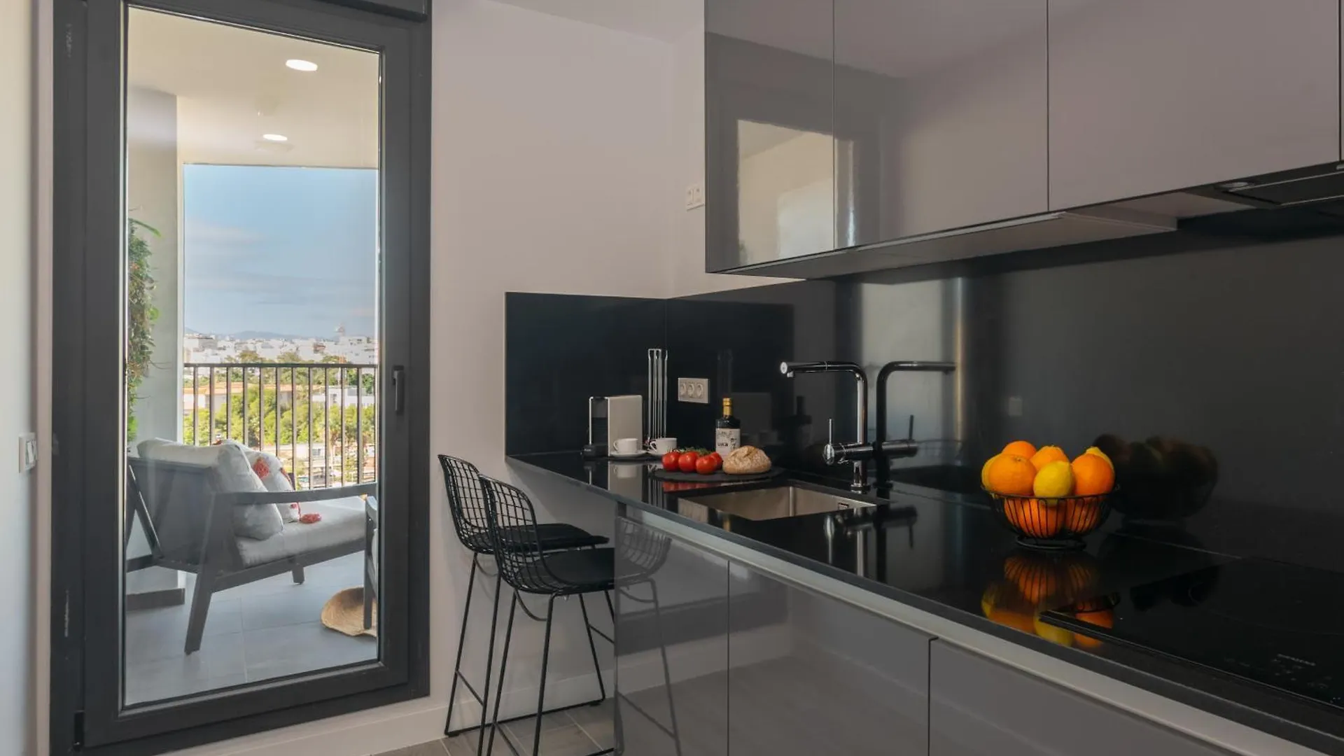 Appartamento Fantastico Piso Con Vistas Y Terraza 6 Personas Cerca Del Centro Málaga 0*,